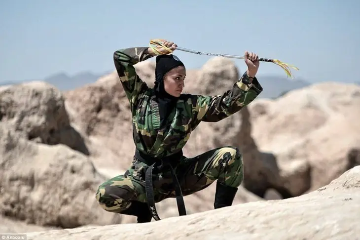 Ninja Wanita Iran