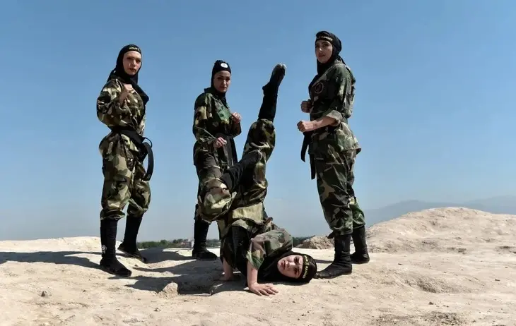 Ninja Wanita Iran