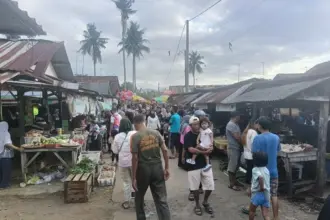 Pasar Caplek Cigobang