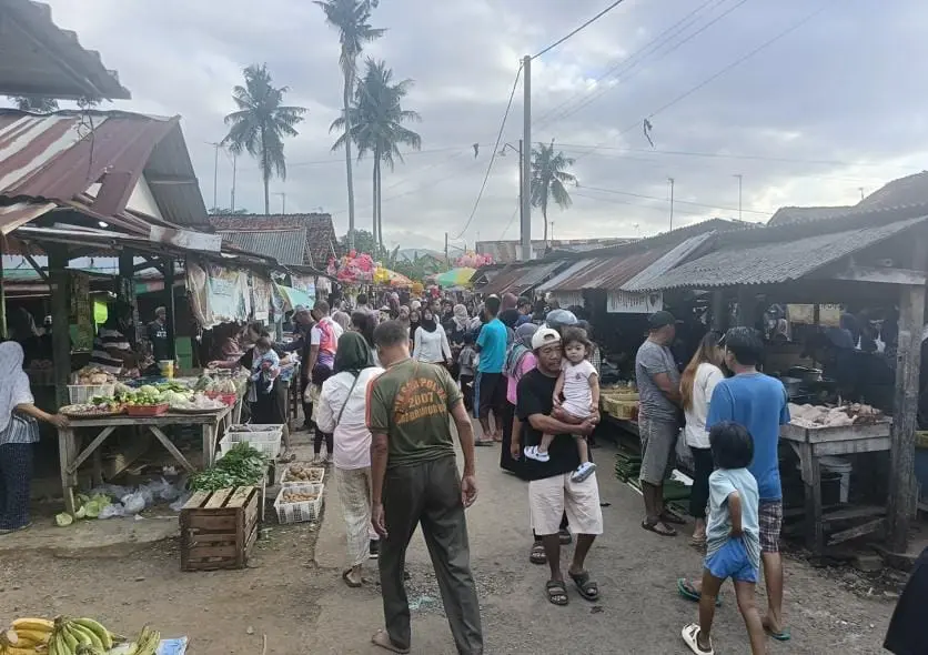 Pasar Caplek Cigobang
