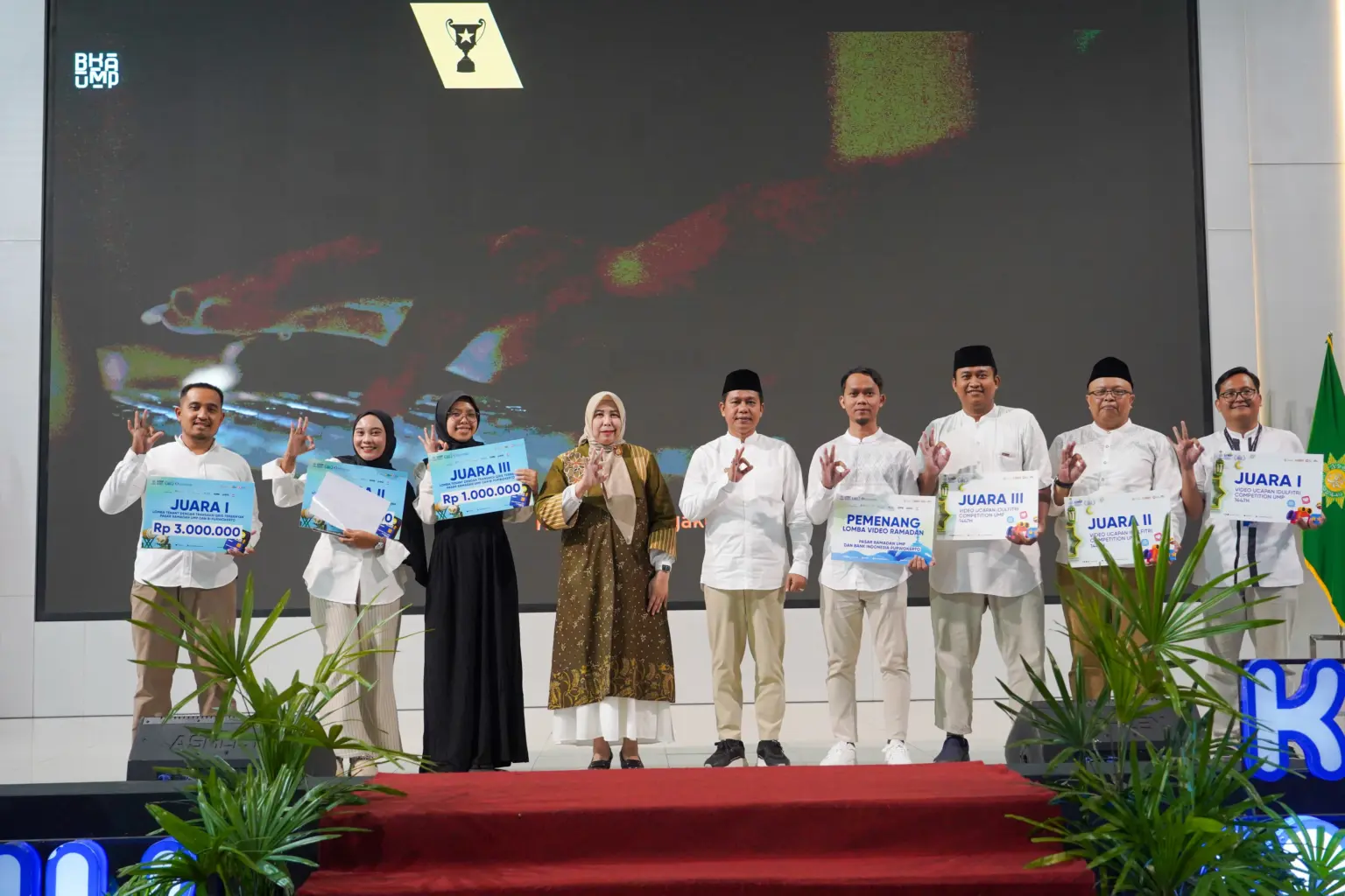 Penghargaan qris pasar ramadan ump