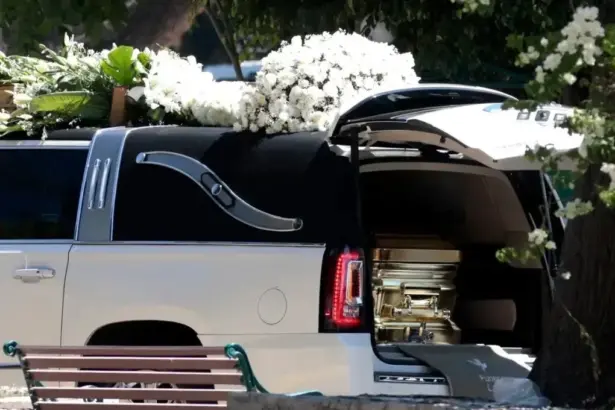 peti mati el mencho Gembong Narkoba Meksiko, El Mencho Dimakamkan dalam Peti Emas di Tengah Operasi Militer