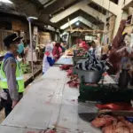 Razia makanan di pasar kalibening