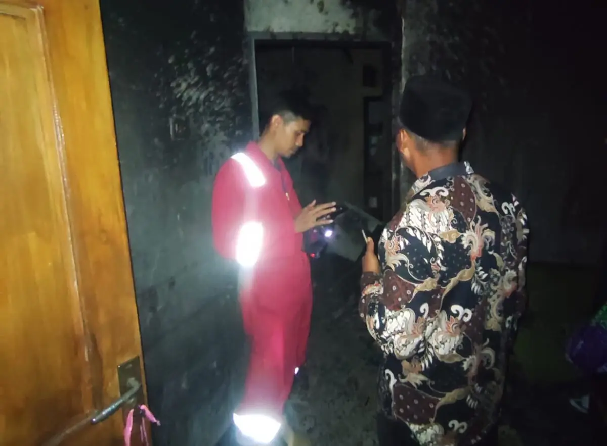 Rumah petani di majenang terbakar