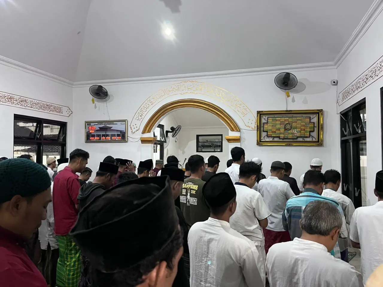 warga binaan salat gaib dan doa bersama