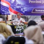 Sekda Jateng dorong BUMD dan BULD untuk tingkatkan pendapatan daerah.