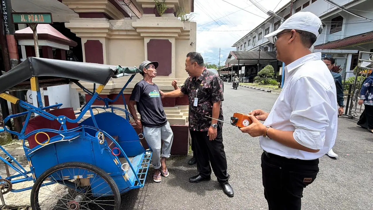 bagikan radio gratis