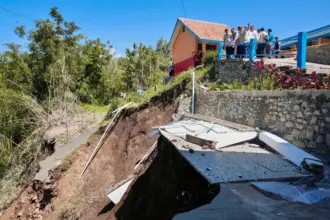 Tanah longsor Bumiayu Brebes