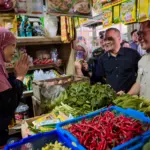 Mendag saat sidak pasar untuk pastikan harga kebutuhan bahan pokok