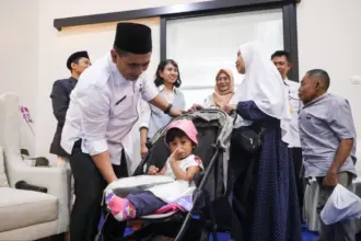 Wagub saat bersilaturahmi dengan difabel dan penyakit langka