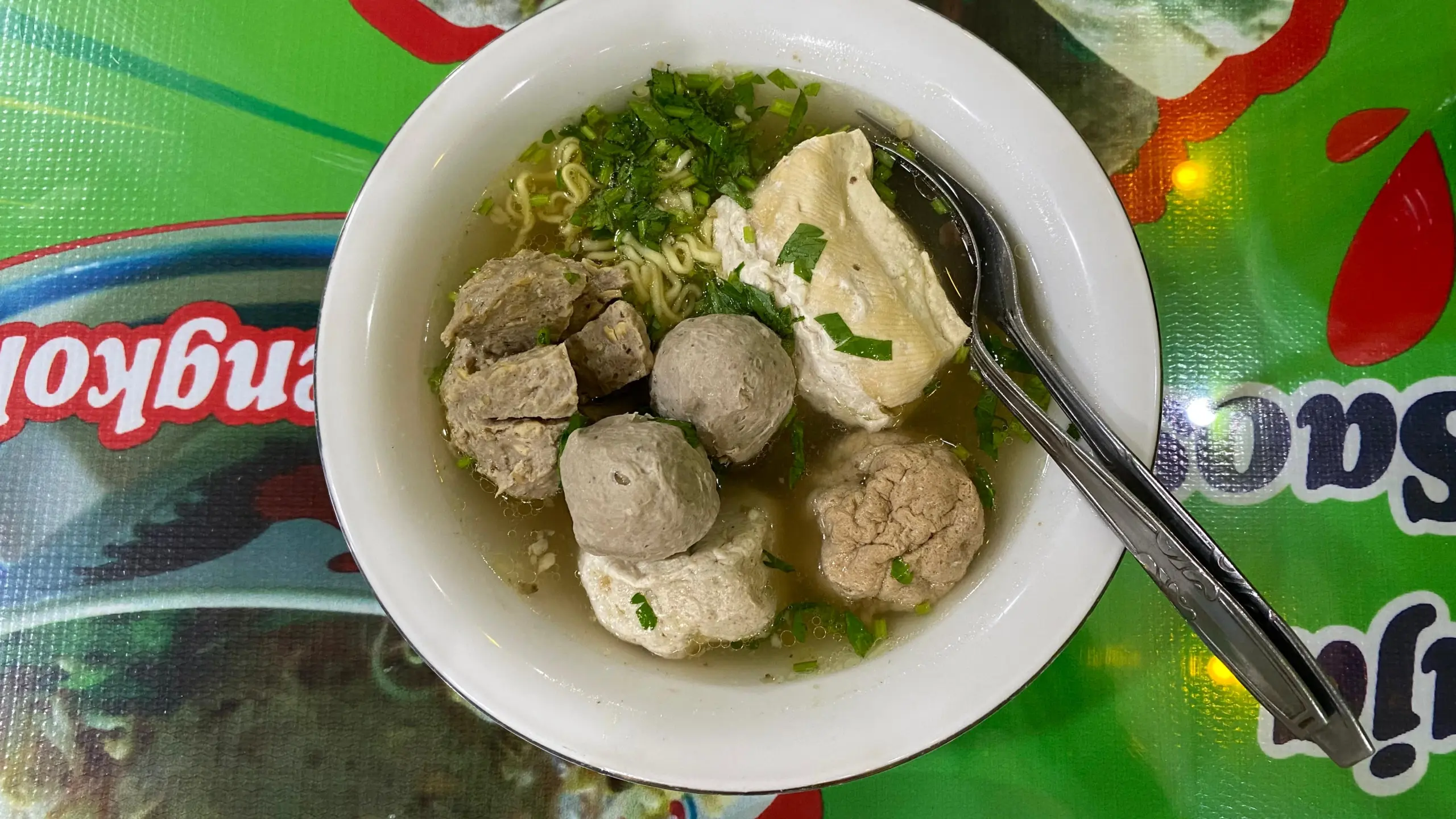 bakso.jpg scaled Warung Wahyuningsari, Siomay dan Bakso Cuanky Legendaris Purwokerto