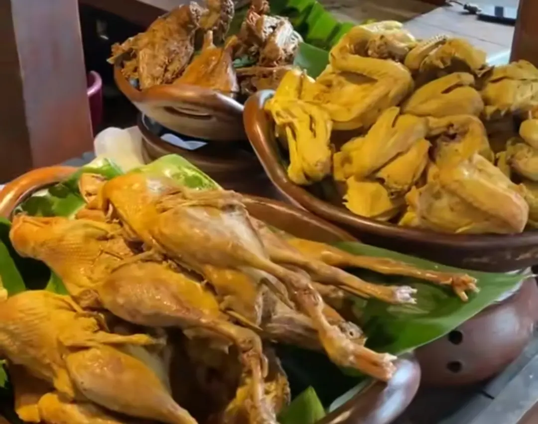 Bebek goreng H. slamet