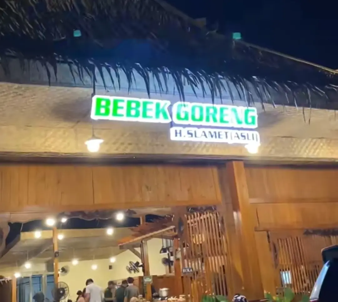 bebek grg2 Menikmati Kelezatan Bebek Goreng H. Slamet, Kuliner Legend Purwokerto