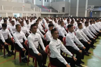 Sejumlah peserta seleksi Paskibraka Purbalingga saat sedang mengikuti seleksi, Senin (6/4/2026). (Foto : Heri C)