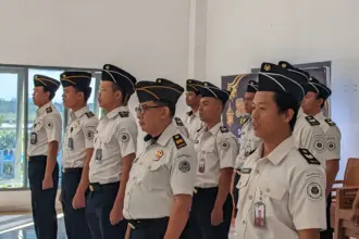 Jajaran petugas Lapas Terbuka Nusakambangan ikrar zero halinar. (Lapas Terbuka).