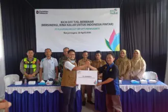 PLN UIT JBT Luncurkan Program TJSL “Berbinar” di Banjarnegara