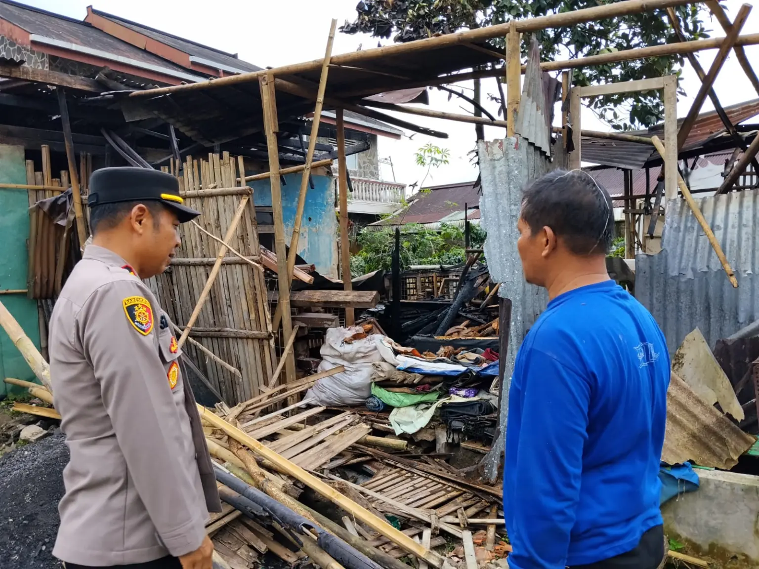 Lupa Matikan Api di Tungku, Kandang Ayam di Kalibening Nyaris Ludes Terbakar