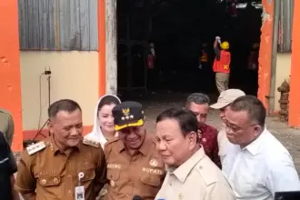 Presiden RI Prabowo Subianto saat melakukan mengunjungi kawasan TPA BLE Kaliori, Kabupaten Banyumas, Selasa (28/04/2026).