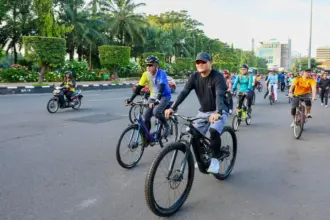 Hemat Energi, Gubernur Ajak ASN Bersepeda