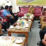 Mieko saat berpamitan sebelum ke kejuaraan dunia pencak silat