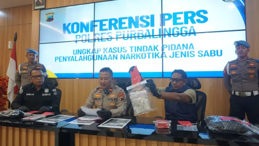 whatsapp image 2026 04 27 at 12.39.13 1 Polres Purbalingga Bongkar Peredaran 114,75  Gram Sabu, Satu Tersangka Diamankan