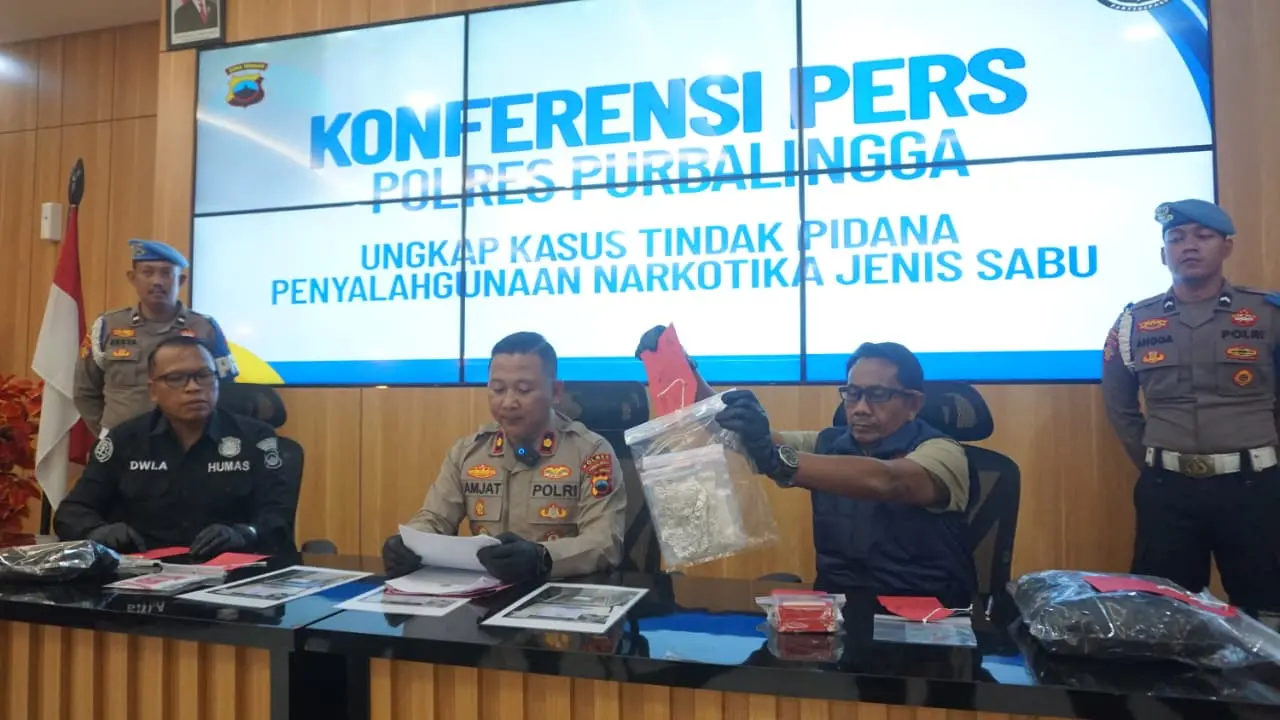 whatsapp image 2026 04 27 at 12.39.13 1 Polres Purbalingga Bongkar Peredaran 114,75  Gram Sabu, Satu Tersangka Diamankan