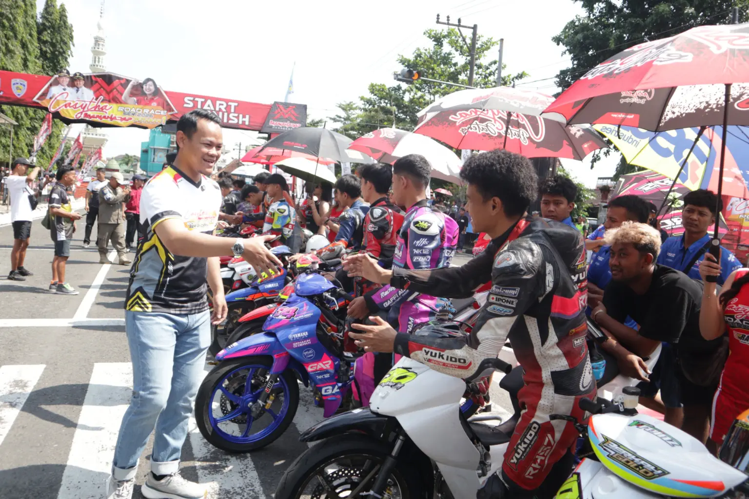 6116118758079273070 Ratusan Pembalap Ramaikan Casytha Manahadap Roadrace 2026