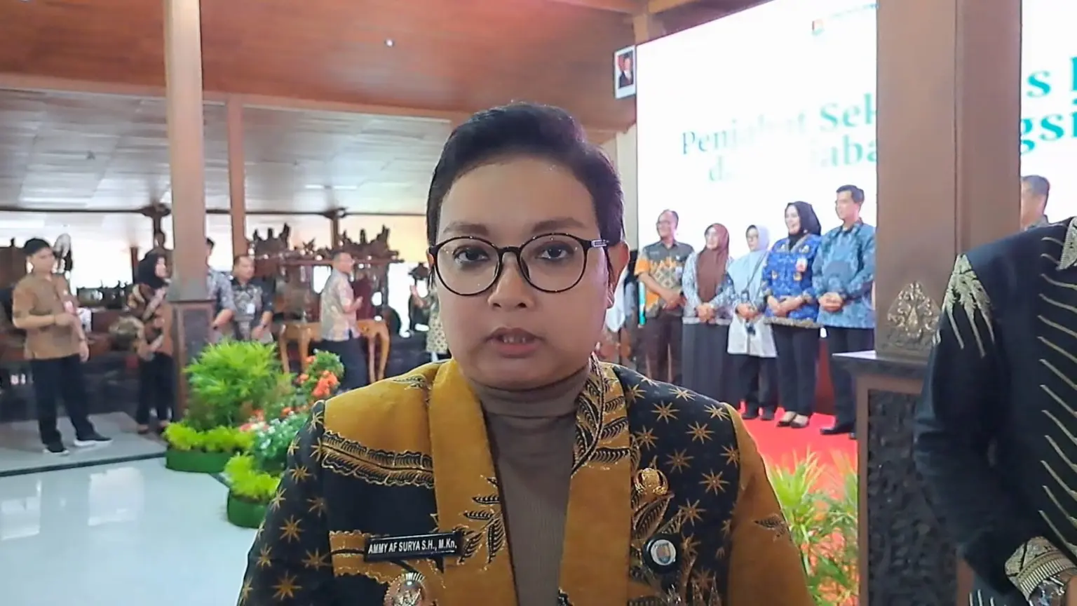 Plt Bupati Cilacap Ammy Amalia Fatma Surya (Faiz Ardani).