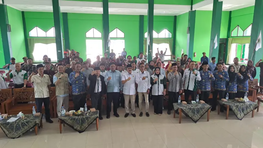 Pelantikan pengurus DPD APPSI Kabupaten Cilacap di Gedung IPHI Cilacap. (Faiz Ardani).