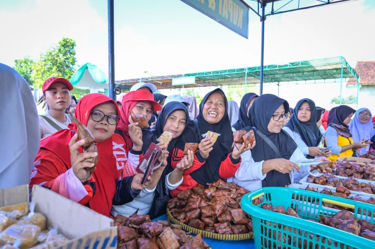 Festival Kupat Landan dan Tahu Kiringan, Jadi Simbol Syukur dan Penggerak Ekonomi Warga. (dok.kominfo)