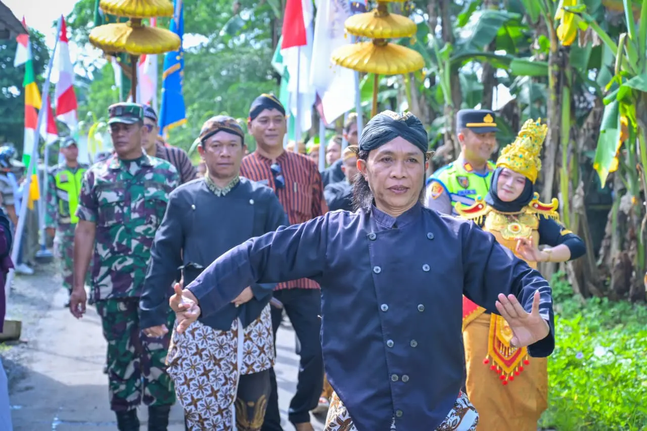 Festival Kupat Landan dan Tahu Kiringan, Jadi Simbol Syukur dan Penggerak Ekonomi Warga. (dok.kominfo)