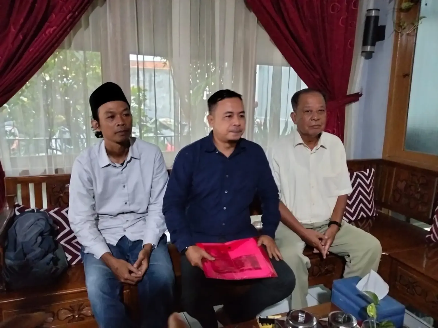 Kasus Penipuan 'Sultan Nusantara' Memasuki Babak Baru: Keluarga Korban Diperiksa 3 Jam di Polresta Banyumas 