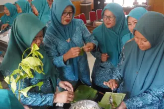 Pelatihan Tata Boga Disnakerin Cilacap Sasar Ibu-Ibu PKK Desa Miskin Ekstrem