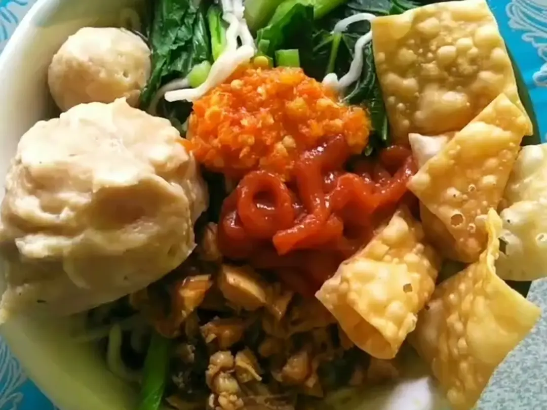 miaayam Bakso Malang & Mie Ayam Berkah Pak Agus: Kuliner Legend Cilacap 25 Tahun