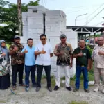 Peduli Lingkungan Desa Danaraja Banjarnegara, PT Superior Porcelain Sukses Salurkan Bantuan Material Bangunan 