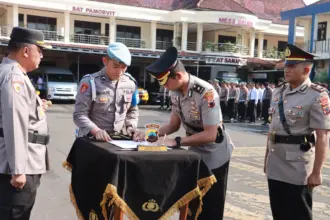 Kapolresta Cilacap Kombes Pol Budi Adhy Buono Pimpin sertijab pejabat utama Polresta Cilacap. (Polresta Cilacap).