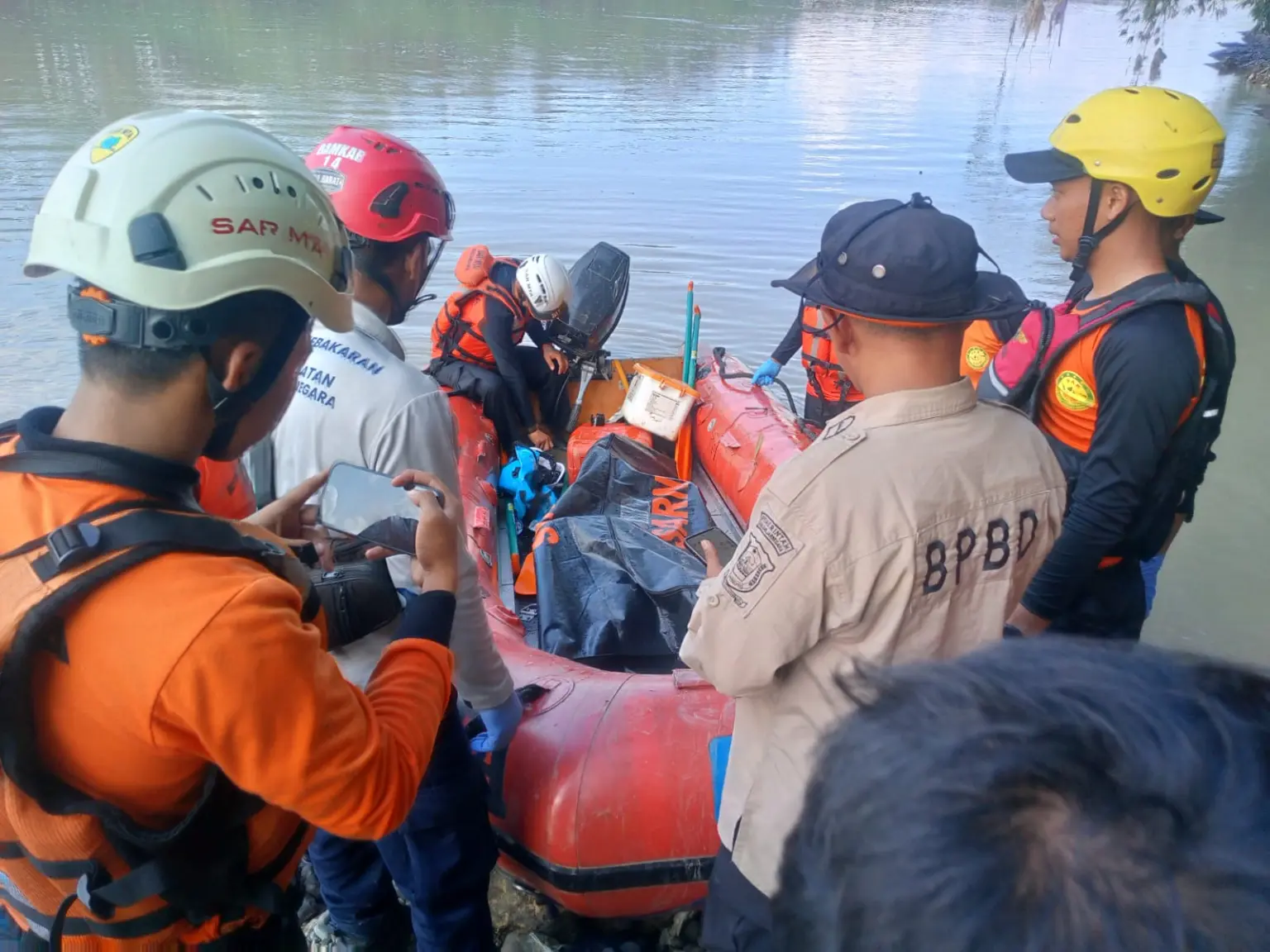 3 Hari Pencarian, Santri Darul Falah Ditemukan 16 Kilometer dari Lokasi Tenggelam