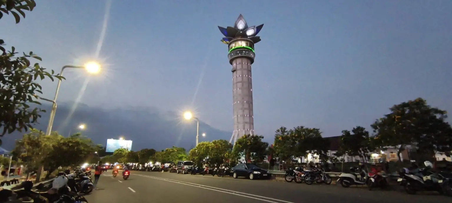 bunga tabebuya