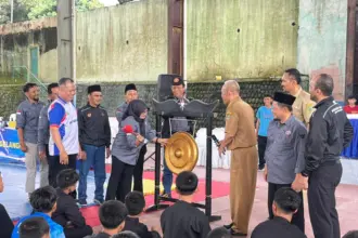 Pembukaan Kejurda Pencak Silat