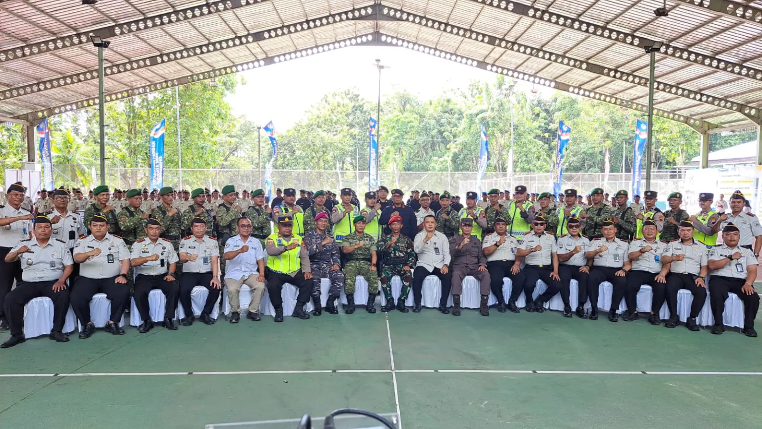 Lapas se Nusakambangan dan Cilacap Ikrar perang teehadpa handphone ilegal, narkoba, hingga praktik penipuan. (Faiz Ardani).