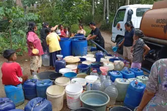 BPBD Cilacap Salurkan 8.000 Liter Air Bersih ke 2 Desa, Kemarau Mulai Picu Krisis Air