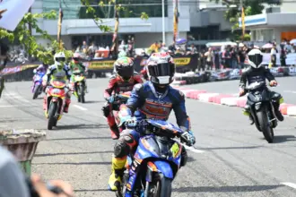 Sejumlah pembalap sedang adu cepat dalam Casytha Manahadap Roadrace Seri 2026 Putaran 1, Minggu (31/5/2026). (foto: Humas Pemkab Purbalingga)