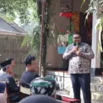 Wakil Bupati Purbalingga, Dimas Prasetyahani, secara resmi membuka pameran tunggal lukisan karya Imam Ghozali di Kie Art Space, Desa Sidareja, Kecamatan Kaligondang, Sabtu (20/6).(Foto: Prokompim Purbalingga)