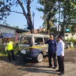 mobil terbakar