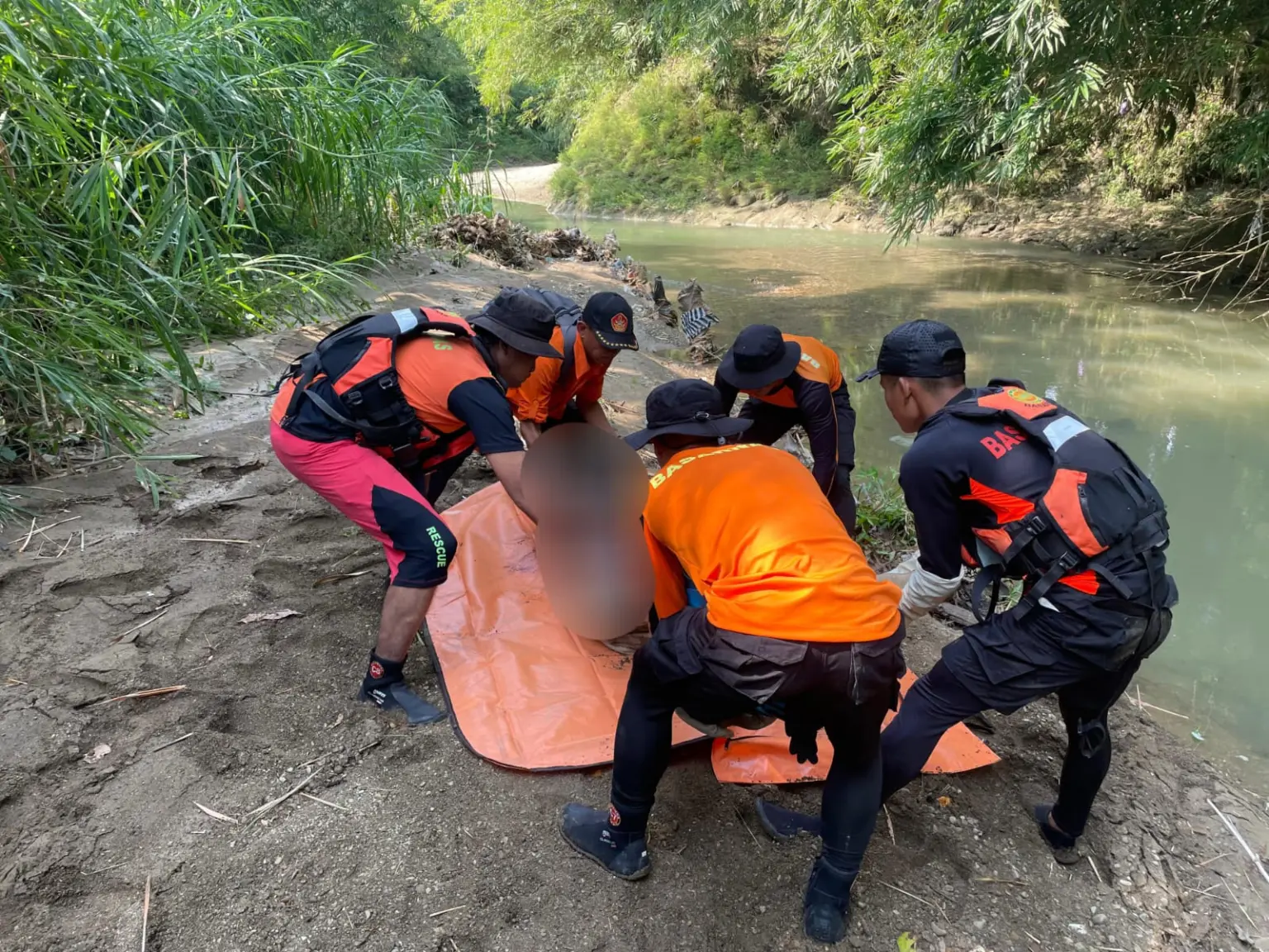 Pemancing Tenggelam di Sungai Jeruklegi Cilacap Ditemukan Meninggal