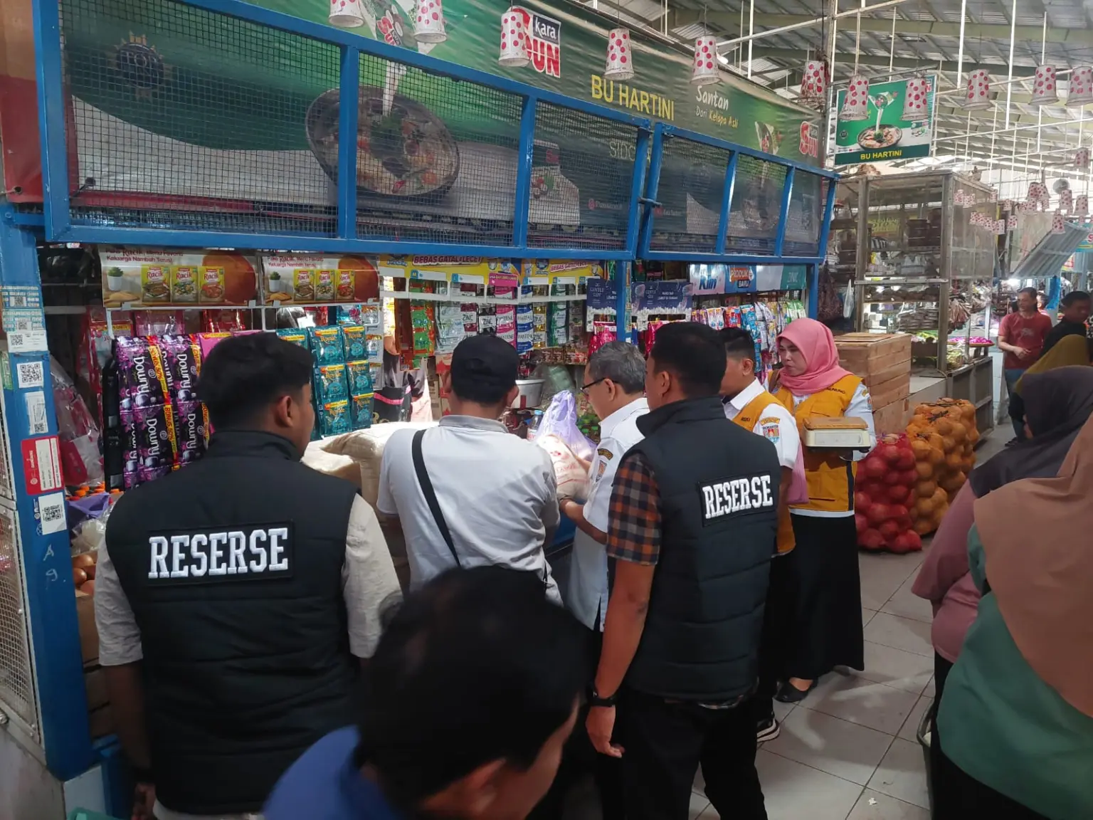 Polresta Cilacap Cek Harga Sembako hingga Gudang Distributor, Pasokan Dipastikan Aman