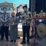 Wakil bupati banjarnegara saat membuka pekan inovasi daerah
